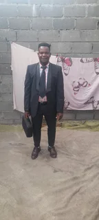 I'm Malawian man looking for a job