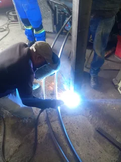 Welder installer