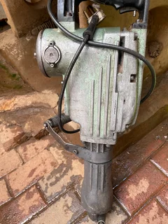Heavy-Duty Jackhammer for Sale – Working Condition