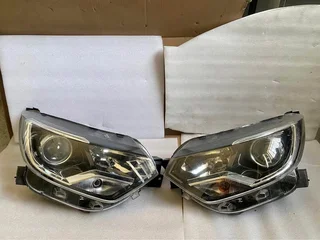 renault triber headlight