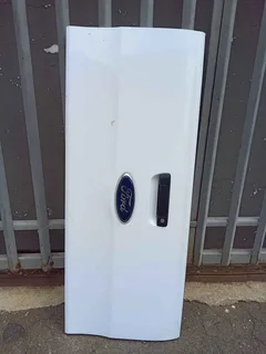 ford ranger tailgate