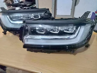 toyota landcruiser lc300 headlight
