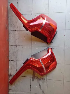 volvo xc90 taillight