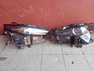 mazda cx30 headlight