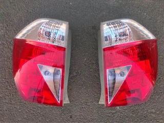 honda fr-v taillight