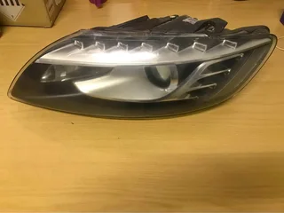 audi q7 headlight