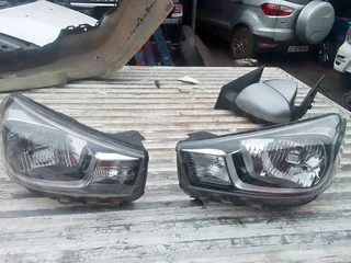 kia pegas headlight