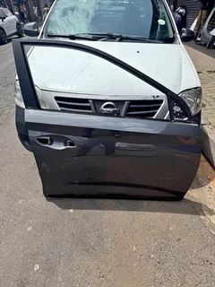 hyundai i20 door