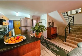 Townhouse - Ad posted by Ben Krause