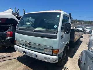 2006 Nissan UD40 Rollback for sale