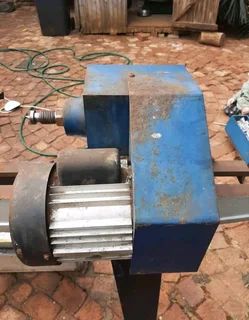 Turning lathe mc900 &#43; chisel set and adaptions available