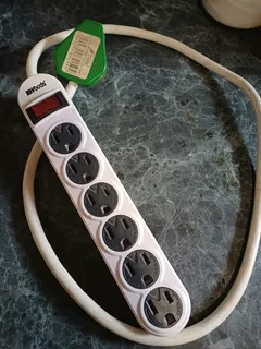 Woods relocatable power tab multiplug white