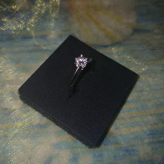 0.5 crt moissanite 925 silver ring -certificate plus warranty