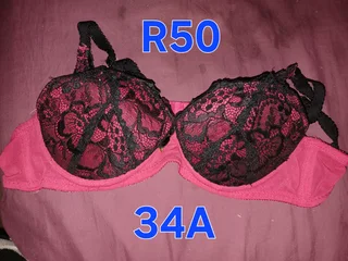 Second hand bra's