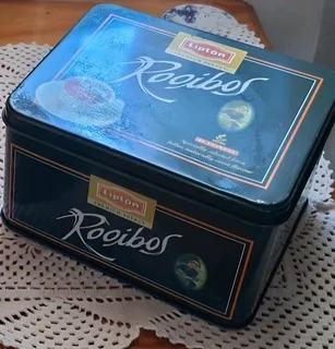 Metaal koekie blikke/ metal cookie tins