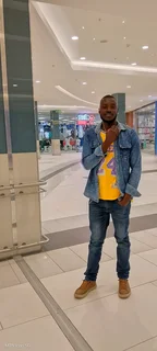 Am looking for a job