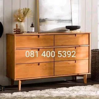 Chest of drawers