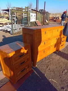 Pedastal and headboards