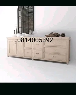 Chest of drawers