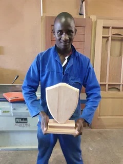 A Hard Working Malawian Man Is Looking For A Hadyman Job.