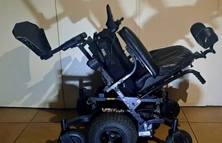 CE mobility V6 frontier electric wheelchair