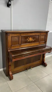 Piano - Ad posted by Amy Foundation