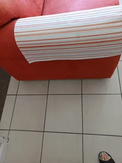 Couch 2 setter size 179 cm in length 40 years old SOLID needs a clean orange R2,200k neg Rugby area