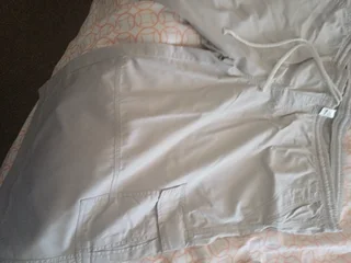 Gents shorts long length white elasticated at the waist one cream with draw string Rneg