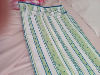 Bedding two duvets covers green striped / white with butterflies King size one base cover Queen