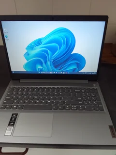 Laptop - Ad posted by Zimbili Nkosi