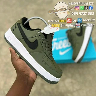 Nike Air Force 1 double swoosh