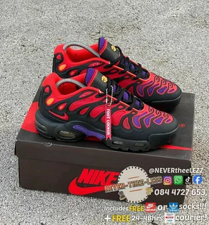 Nike air max plus drift