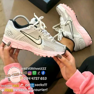 Nike zoom vomero 5
