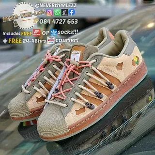 Melting sadness x Adidas superstar