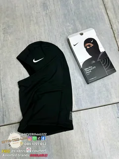 Nike pro Therma-Fit hood