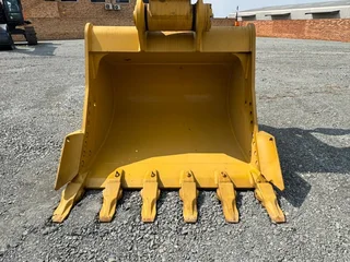 2022 Caterpillar Excavator For Sale