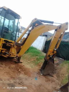 2005 CAT 424d for Sale