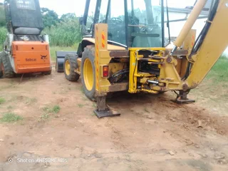 2005 CAT 424d for Sale