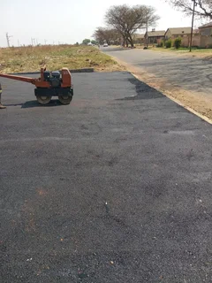 Tar Surfaces 0762120384