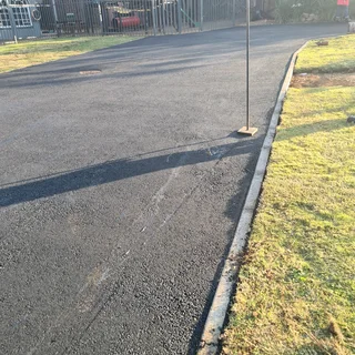 Smooth Tar Surface 0762120384
