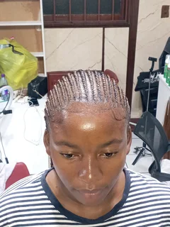 Thembie elite braids