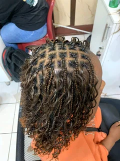 Thembie elite braids