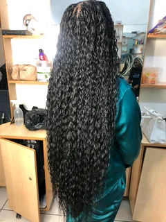 Thembie elite braids