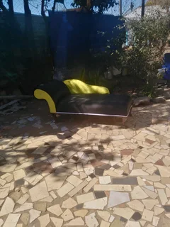 Black yellow resting couch