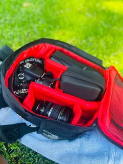 Canon EOS 600D DSLR Starter Kit Bundle