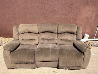 3-seater couch