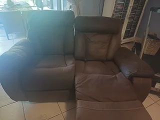 Lounge - Ad posted by Pieterse JH