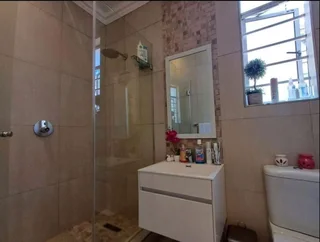 Stunning 3-Bedroom Townhouse for Sale in Musgrave – Stylish, Spacious &amp; Perfectly Located!