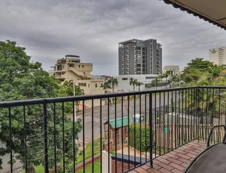 Fully Furnished 3-Bedroom Simplex – Coastal Ease Meets Investment Appeal