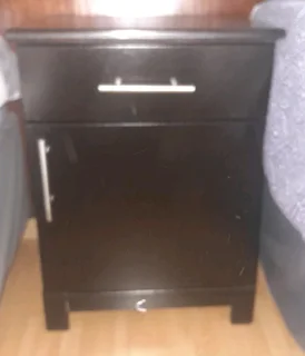 Black Bedside table